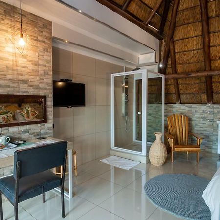 Lala Dene Lodge Bloemfontein Zewnętrze zdjęcie
