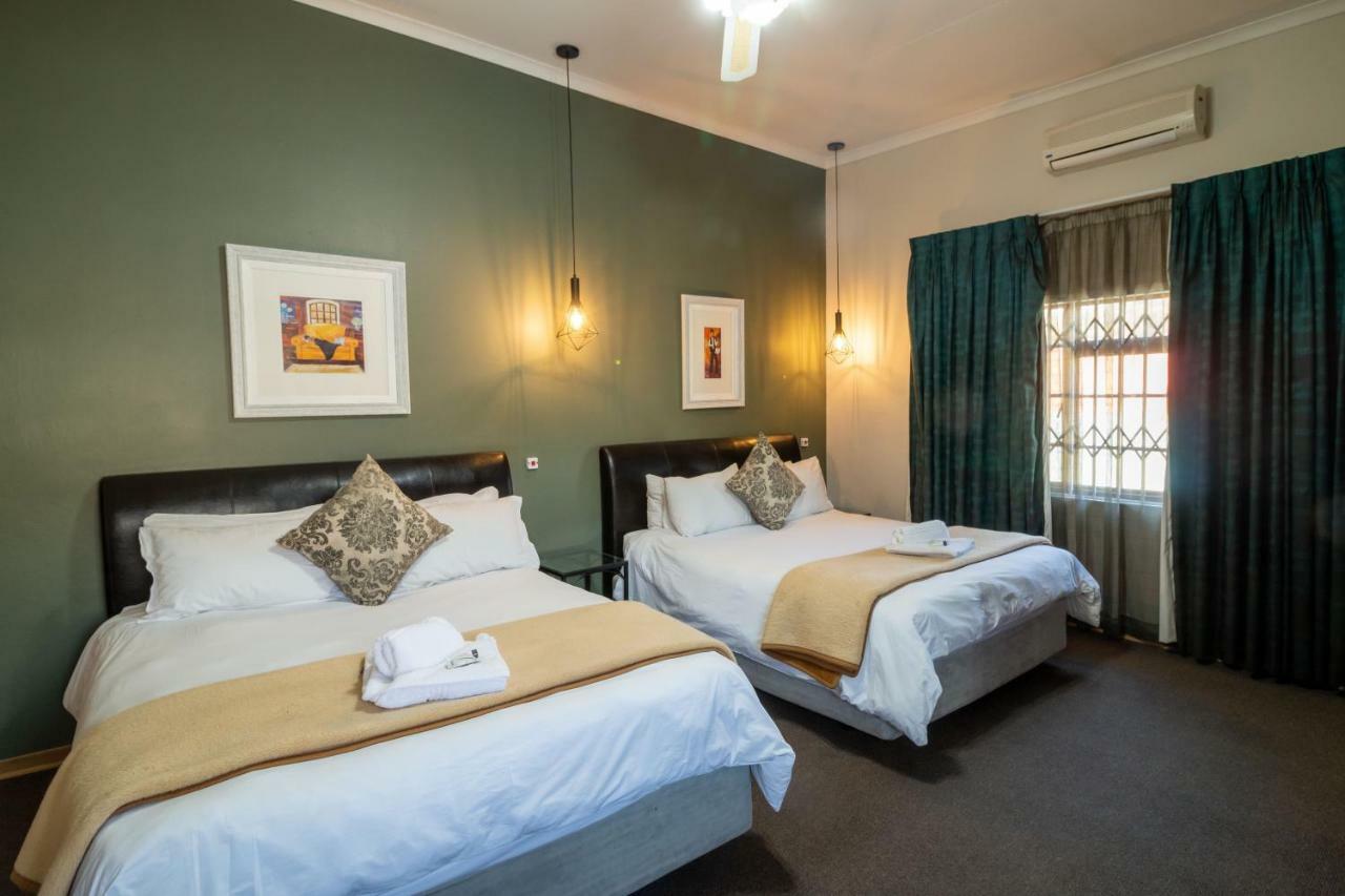 Lala Dene Lodge Bloemfontein Zewnętrze zdjęcie