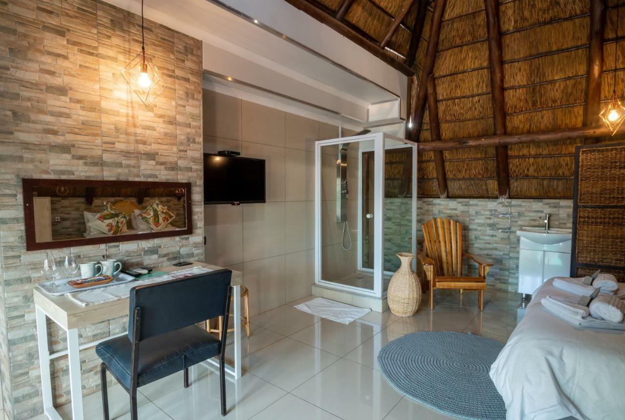 Lala Dene Lodge Bloemfontein Zewnętrze zdjęcie